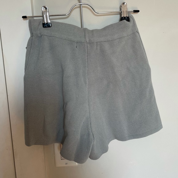 ribbed knit shorts - Picture 4 of 5